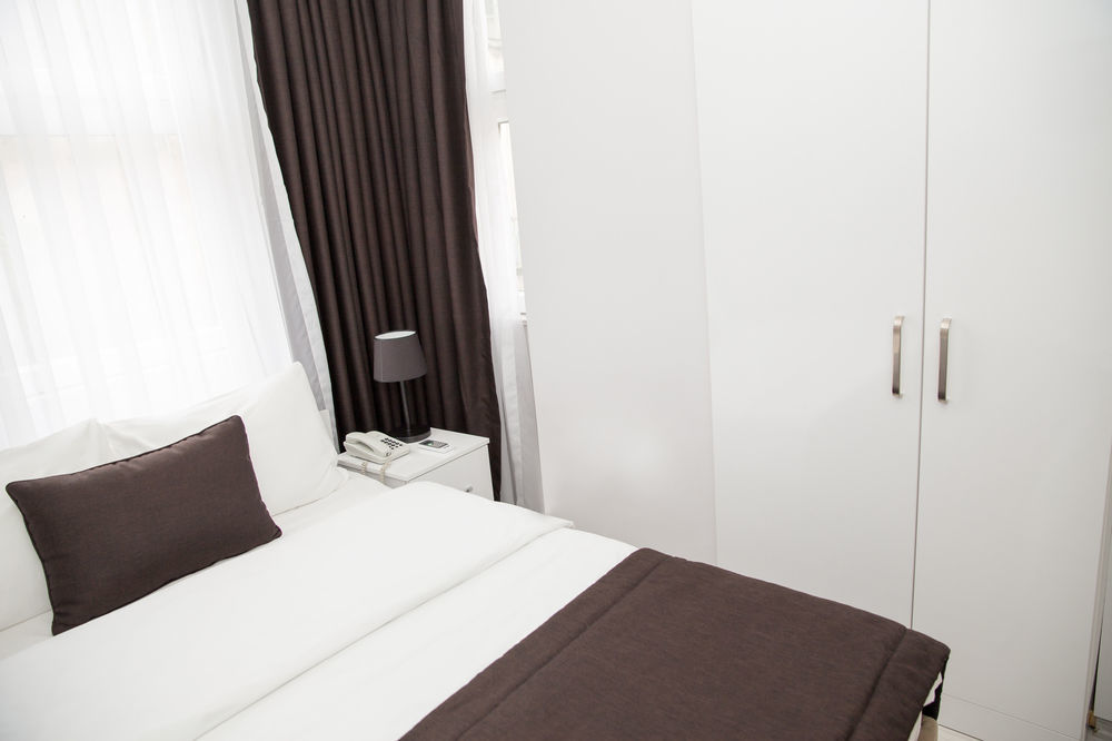 Bayer Hotel อิสตันบูล ภายนอก รูปภาพ